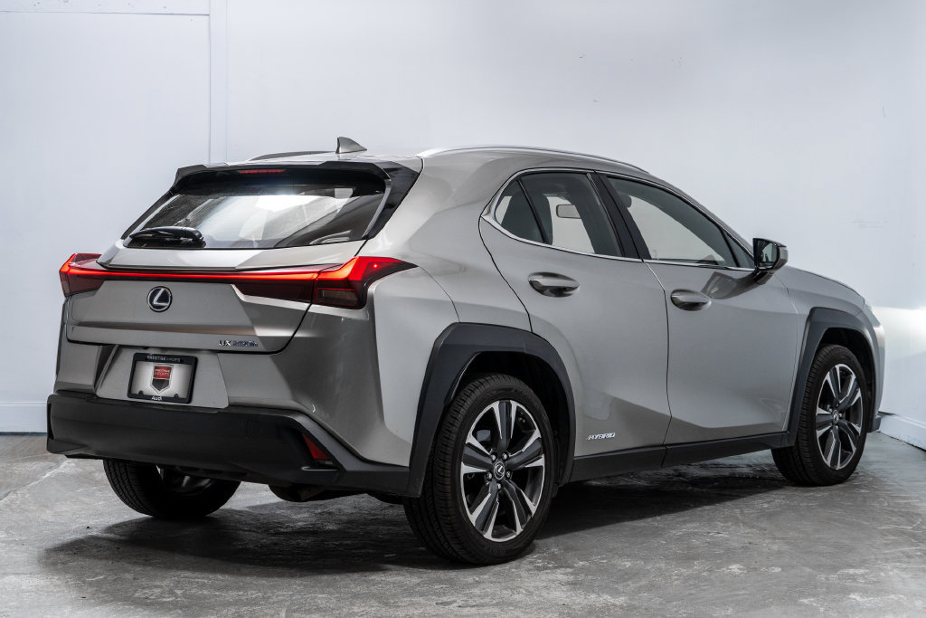 Used 2019 Lexus UX 250h w/ Accessory Package AWD/4WD image 7