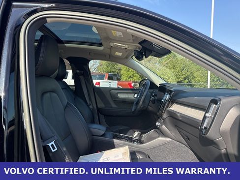 Certified 2023 Volvo XC40 B4 Plus w/ Driver Assist Package image 9
