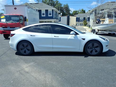 Used 2021 Tesla Model 3 Long Range AWD/4WD image 6