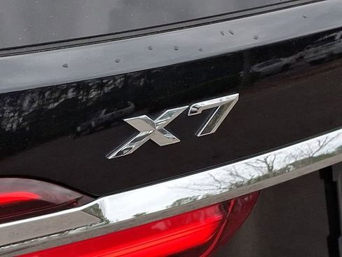 Used 2022 BMW X7 xDrive40i w/ Executive Package image 39