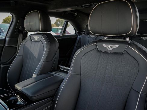 New 2026 Bentley Flying Spur Plug-In Hybrid image 19