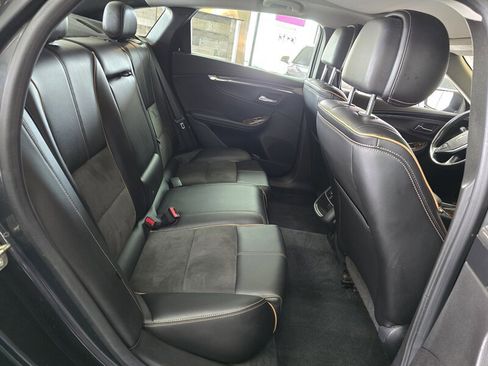 Used 2014 Chevrolet Impala LT w/ Premium Seating Package image 18