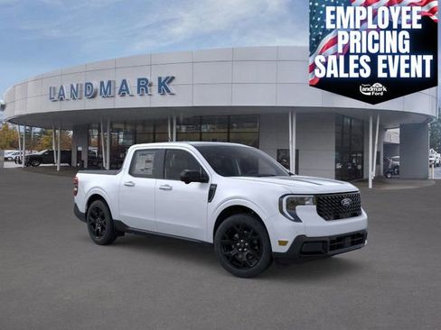 New 2025 Ford Maverick Lariat w/ Black Appearance Package AWD/4WD image 7