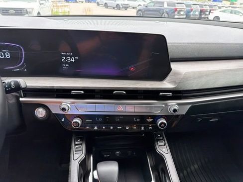 Certified 2025 Kia Telluride EX X-Line AWD/4WD image 15