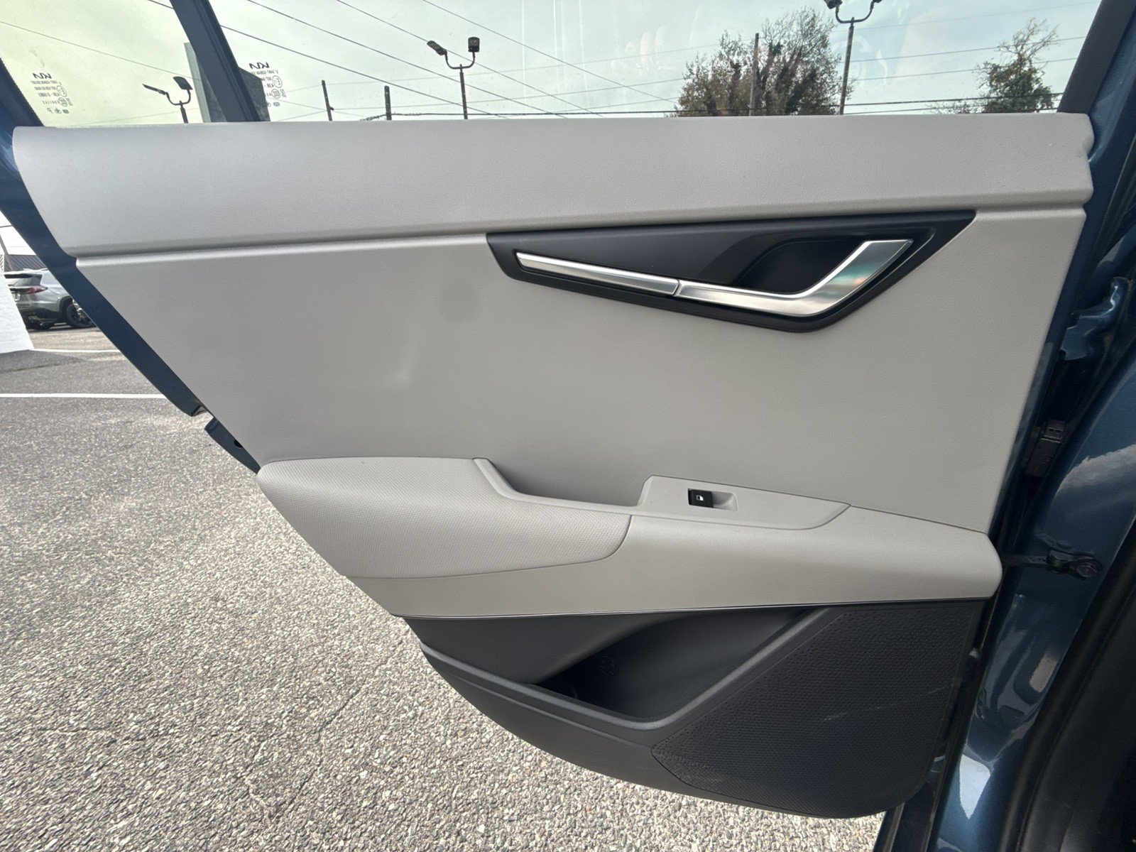 Used 2023 Kia Niro Wave FWD image 26