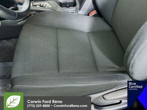 Used 2018 Toyota RAV4 XLE AWD/4WD image 21