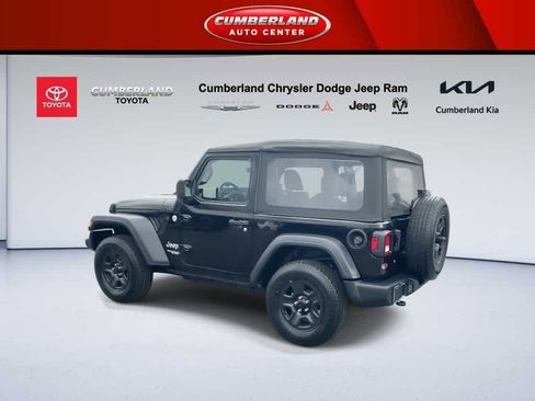Used 2020 Jeep Wrangler Sport image 6
