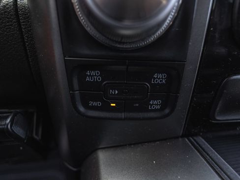 Used 2016 RAM 1500 Sport w/ Comfort Group AWD/4WD image 17