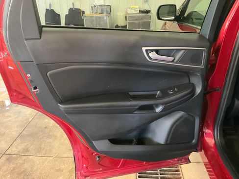 Used 2024 Ford Edge SEL w/ Convenience Package AWD/4WD image 18