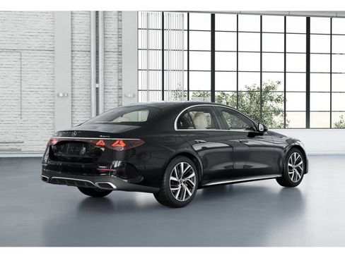 New 2026 Mercedes-Benz E 350 4MATIC Sedan image 21