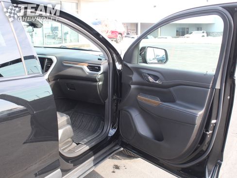 Certified 2023 GMC Acadia SLE w/ Driver Convenience Package image 27