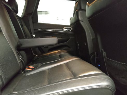 Used 2020 Jeep Grand Cherokee Limited w/ Luxury Group II AWD/4WD image 19