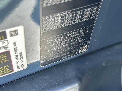 Used 2024 Land Rover Defender 110 S AWD/4WD image 28
