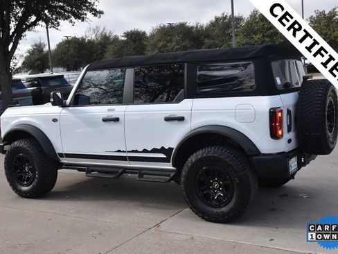 Certified 2022 Ford Bronco Wildtrak image 11