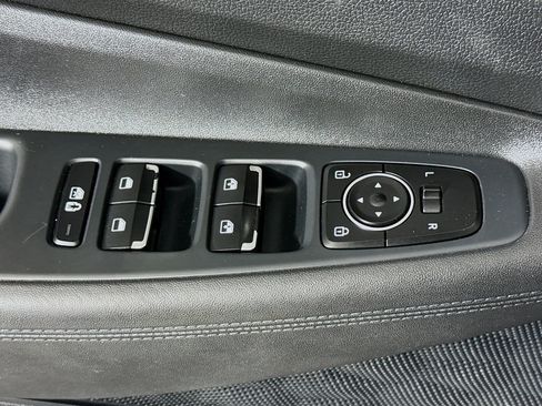 Used 2022 Hyundai Santa Fe SEL FWD image 24