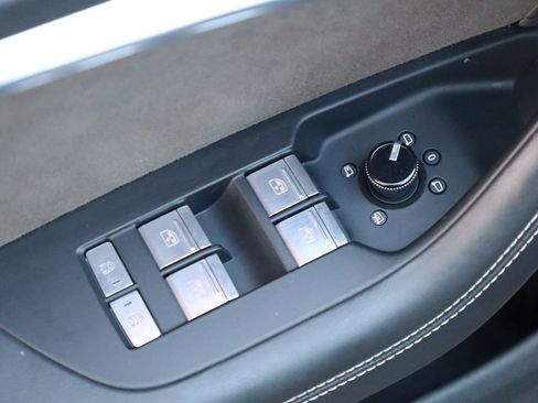 Used 2021 Audi S7 Prestige w/ Prestige Package image 31