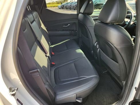 Used 2023 Hyundai Santa Cruz Limited image 19