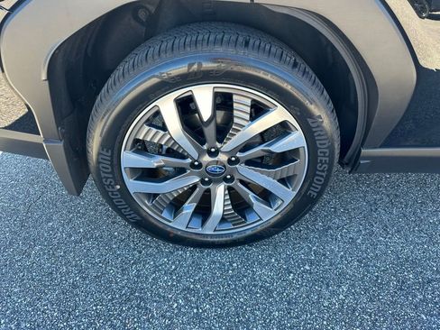 Used 2025 Subaru Forester Touring w/ Popular Package - Touring image 5