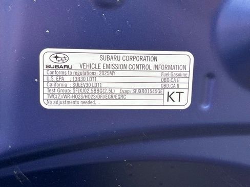 Used 2025 Subaru Crosstrek 2.5i Limited w/ Popular Package #3A image 23