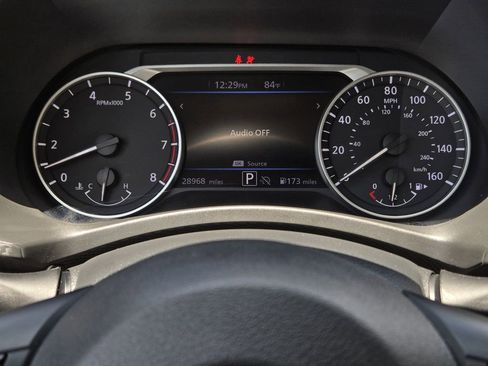 Used 2025 Nissan Sentra SV FWD image 6