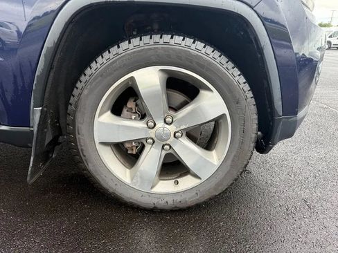 Used 2014 Jeep Grand Cherokee Limited AWD/4WD image 9