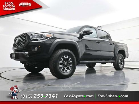 Used 2023 Toyota Tacoma TRD Off-Road image 22