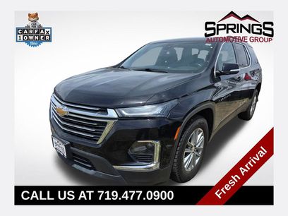 Used 2023 Chevrolet Traverse LT