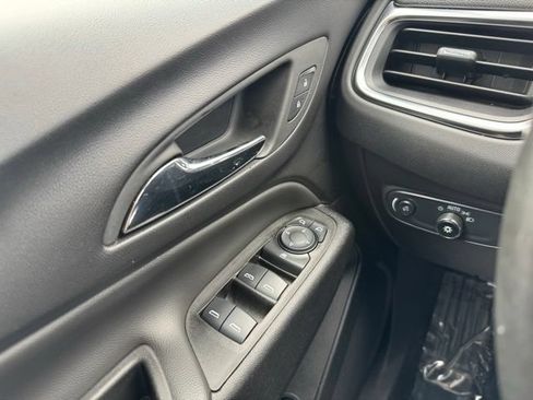 Certified 2024 Chevrolet Equinox LT AWD/4WD image 28