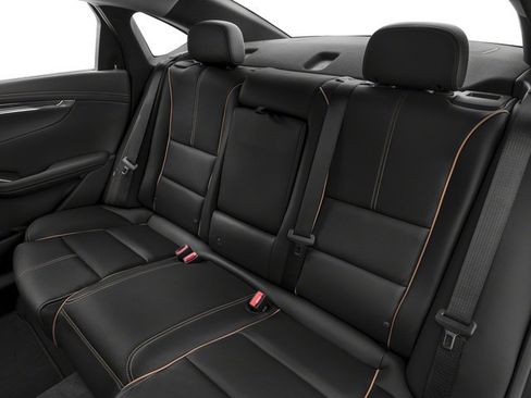 Used 2018 Chevrolet Impala Premier FWD image 17