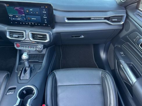 Used 2024 Ford Mustang GT Premium image 29