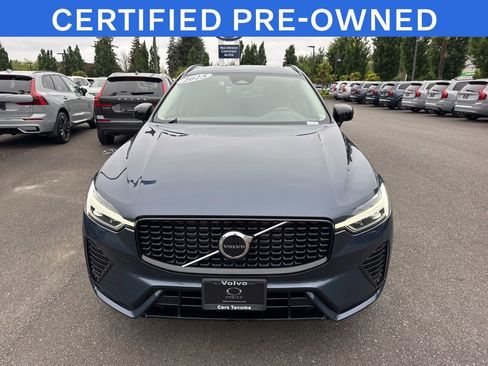 Certified 2025 Volvo XC60 B5 Core w/ Protection Package Premier AWD/4WD image 9