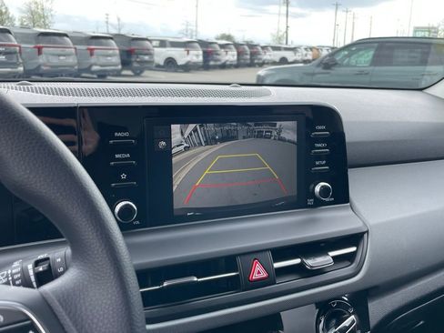 New 2026 Kia Seltos LX FWD image 16