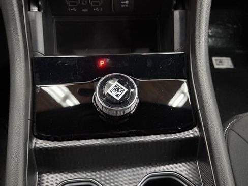 New 2025 Jeep Grand Cherokee Laredo X w/ Luxury Tech Group I image 12