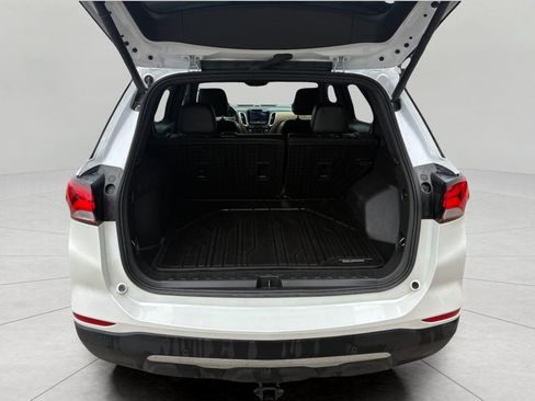 Used 2023 Chevrolet Equinox Premier AWD/4WD image 23