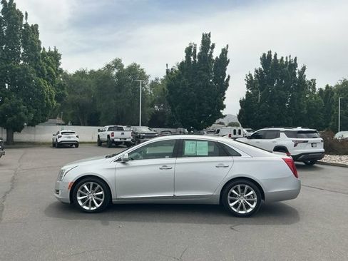 Used 2014 Cadillac XTS Luxury w/ Driver Awareness Package FWD image 7