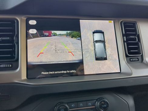 Used 2025 Ford Bronco Outer Banks w/ Matte Film Protection Package image 20