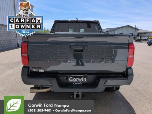 Used 2024 Toyota Tacoma TRD Off-Road AWD/4WD image 4