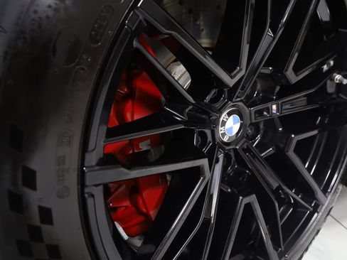 Used 2025 BMW M5 w/ Executive Package image 22