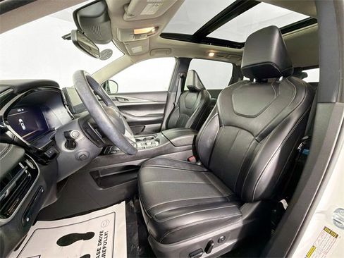 Used 2022 INFINITI QX60 Luxe image 19