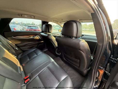 Used 2014 Cadillac XTS Luxury FWD image 18