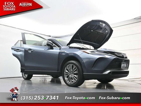 Used 2021 Toyota Venza XLE w/ Softex Package AWD/4WD image 39