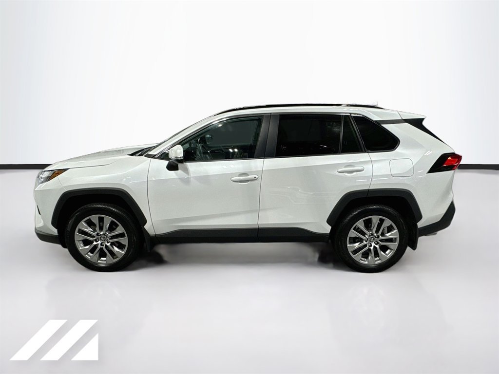 Used 2024 Toyota RAV4 XLE Premium w/ Weather Package AWD/4WD image 8