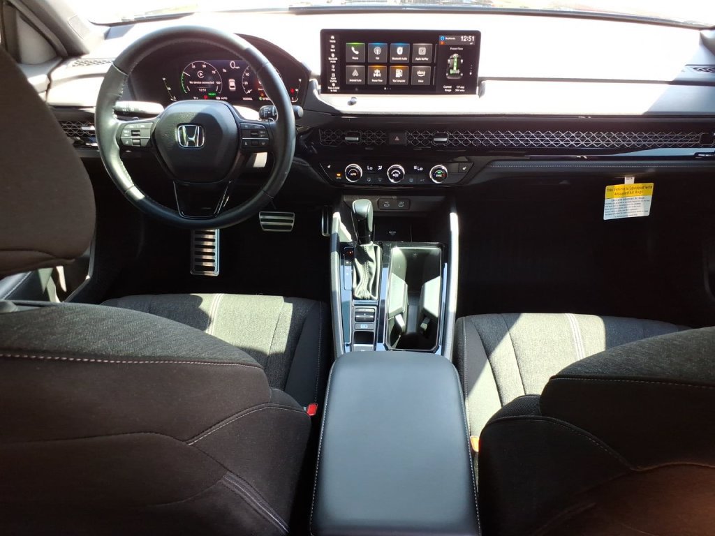 Used 2025 Honda Accord Sport image 18