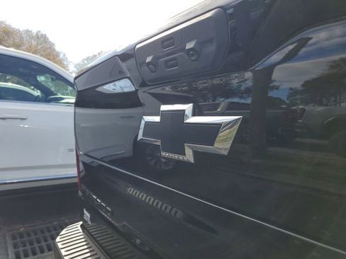 Used 2023 Chevrolet Silverado 1500 High Country image 6