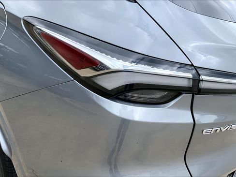 Used 2025 Buick Envista Avenir image 28