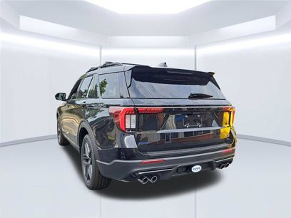 New 2026 Ford Explorer ST w/ Sun And Sound Package