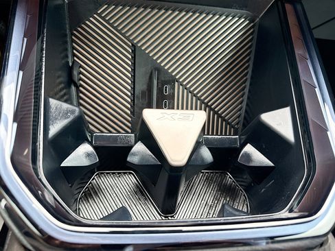 Used 2025 BMW X3 xDrive30i image 31