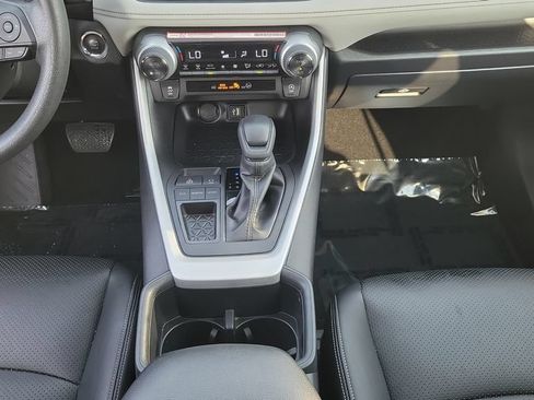 Certified 2025 Toyota RAV4 XLE FWD image 15