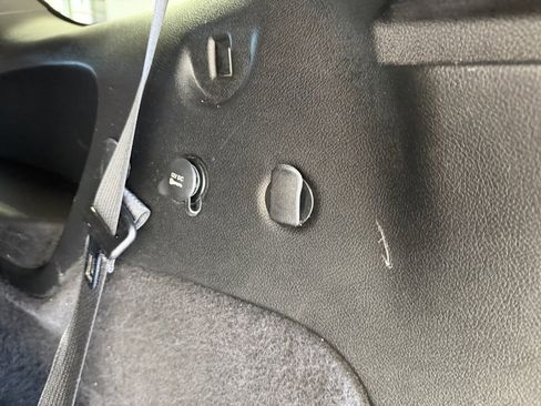 Used 2018 Dodge Durango R/T w/ Blacktop Package image 34