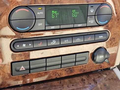 Used 2006 Ford Five Hundred Limited image 18